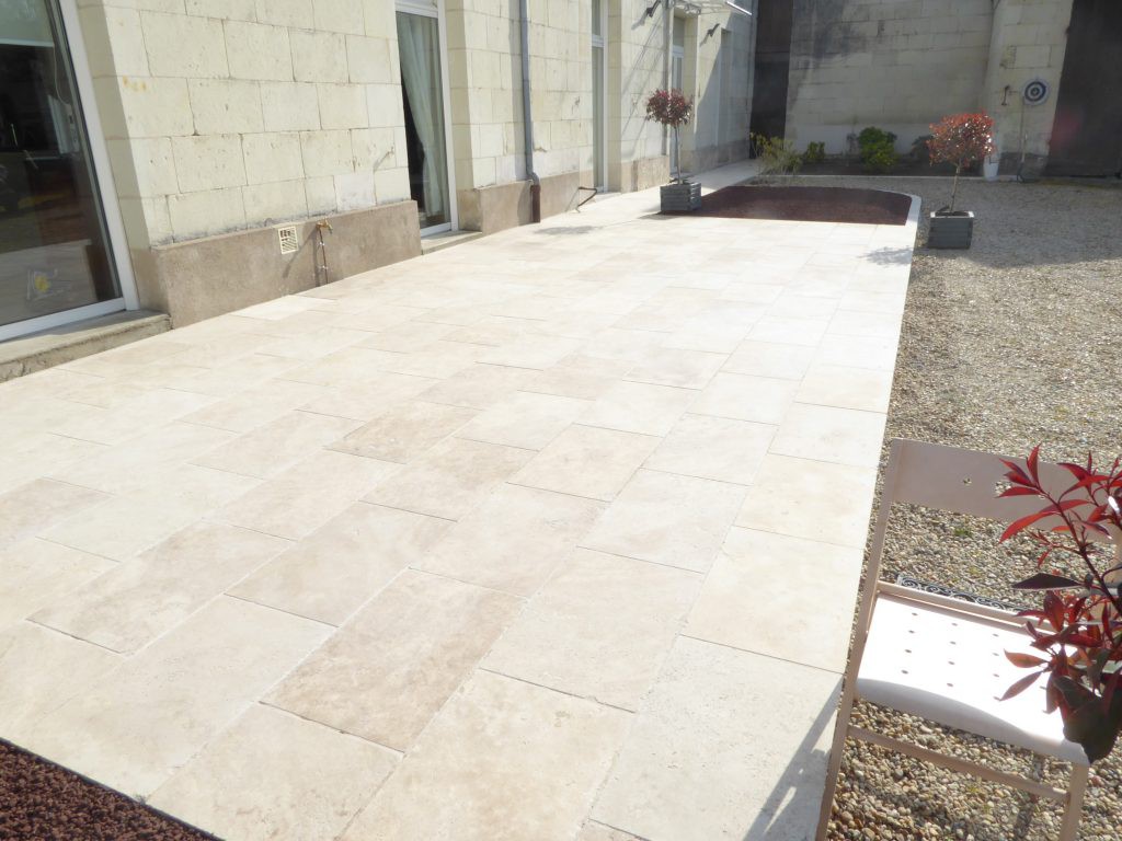 jacuzzi-ext-rieur-saumur-ali-nor-piscines-paysage